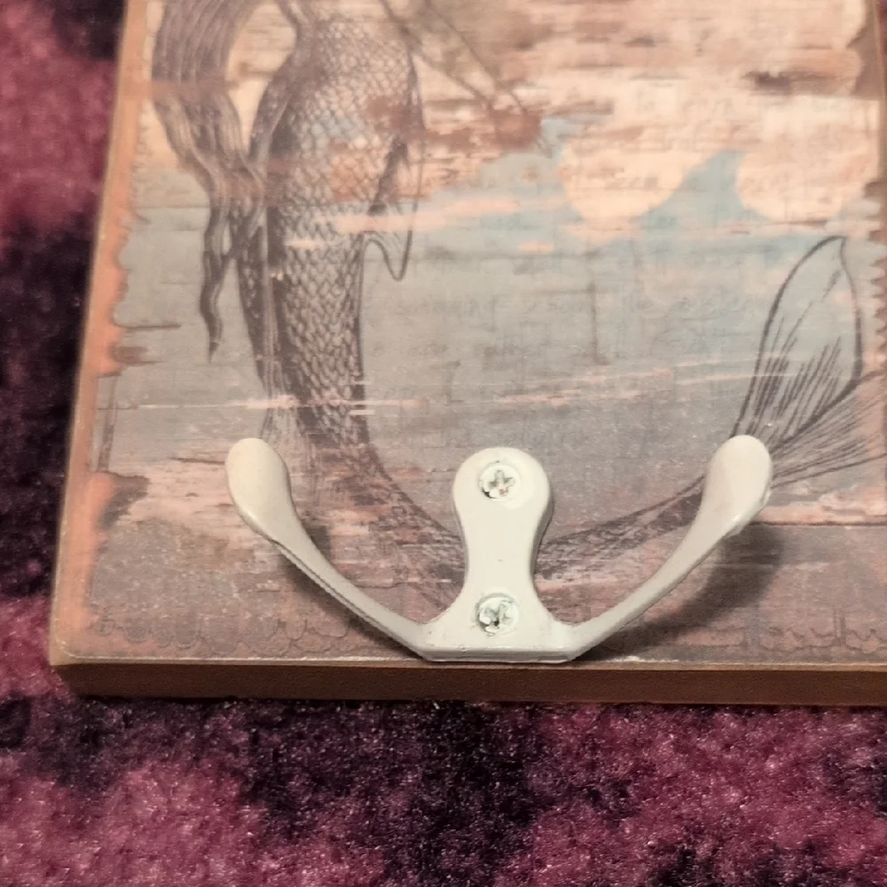 Rustic Mermaid Wall Hook Decor